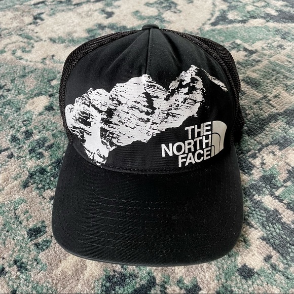The North Face Other - The North Face Black Snapback Hat Cap White Mountain Screen Print OSFM Adults